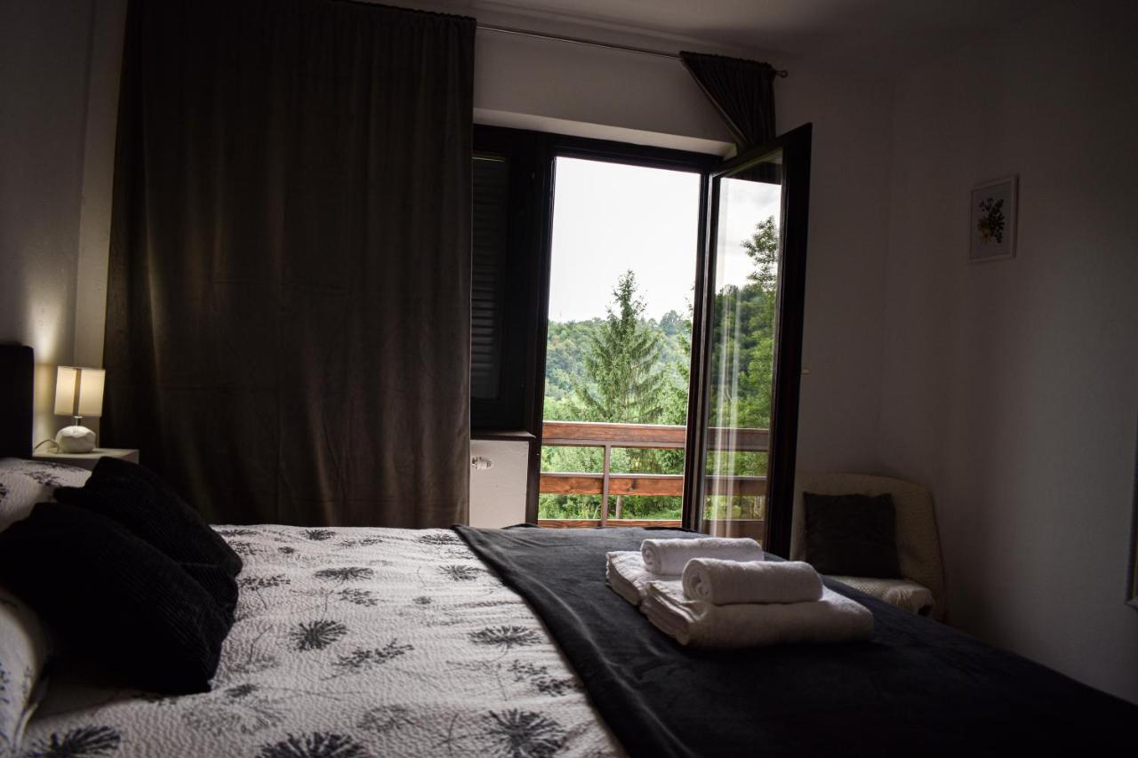 House Narta - Rastoke Apartment Слуни Екстериор снимка