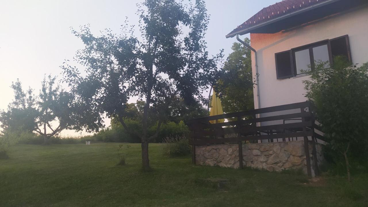 House Narta - Rastoke Apartment Слуни Екстериор снимка
